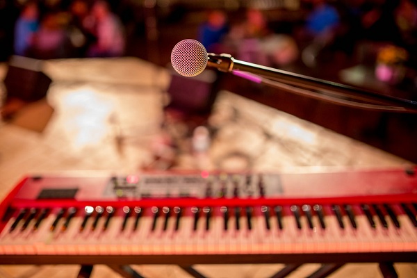 Le shure sm58 est le microphone parfait pour le chant