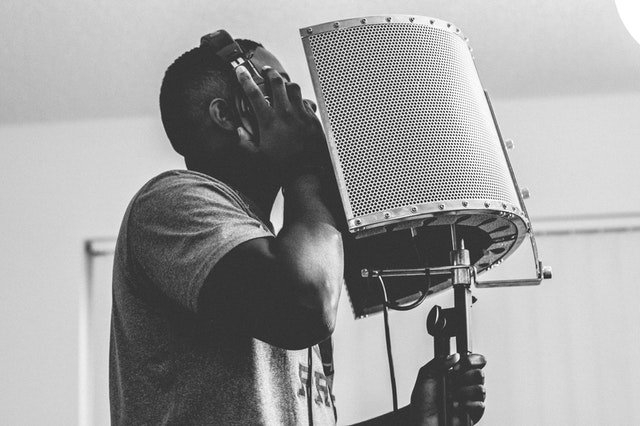 travailler sa voix en studio
