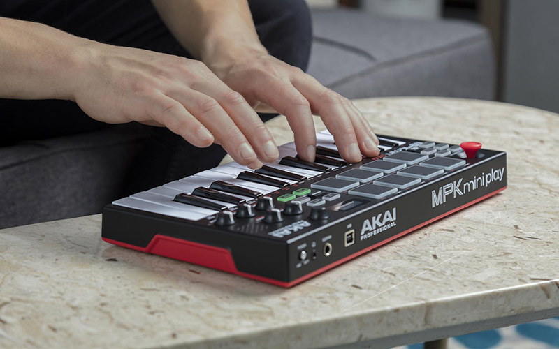 akai professional mpk mini mkII controleur midi avis