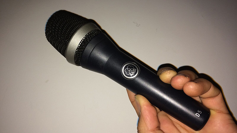 akg d5 micro cardioide avis