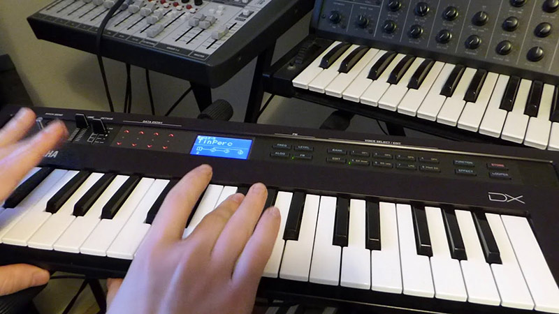 synthetiseur yamaha reface dx avis