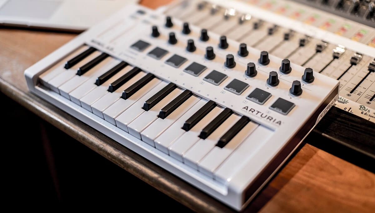 avis-arturia-miniLab-mkii