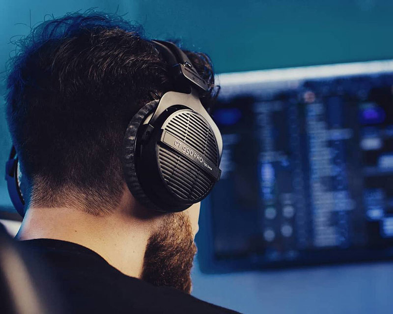 avis beyerdynamic dt990 design sobre efficace