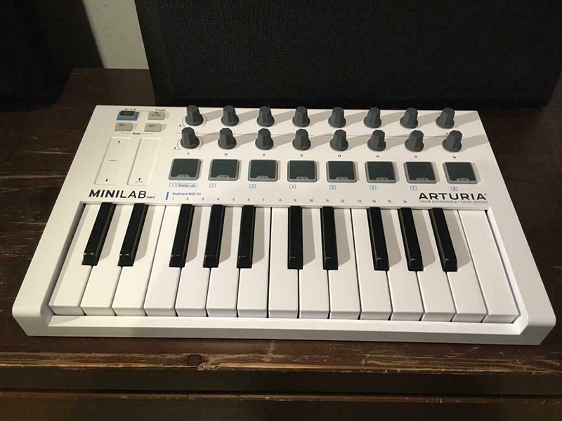 minilab mk2 clavier 25notes avis