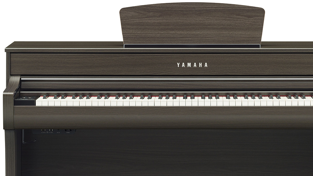 yamaha clp 735 avis