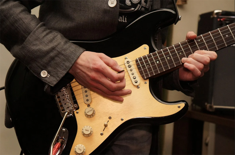 choisir tirant corde dorigine guitare electrique