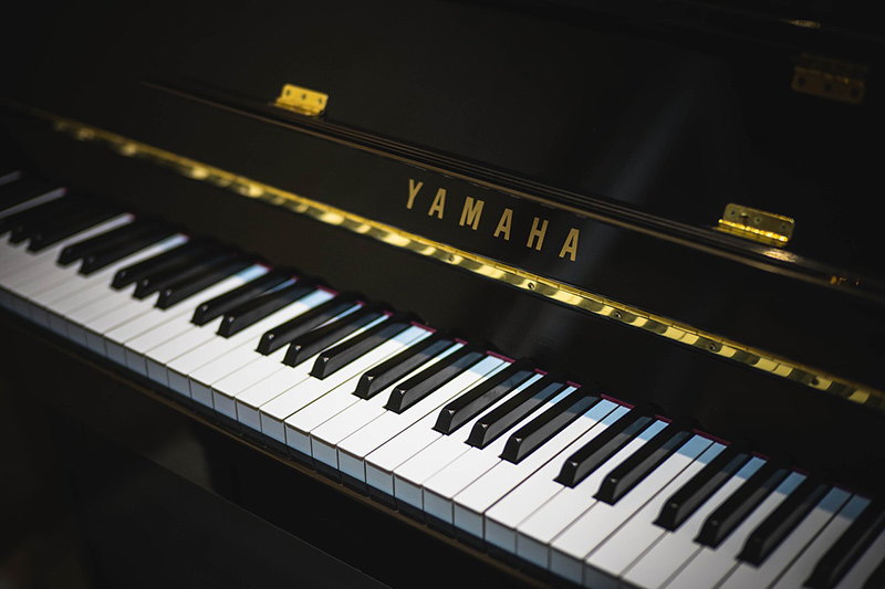 yamaha pianos grand public