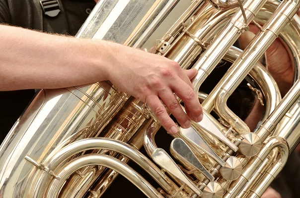 distinguer-tuba-autres-instruments