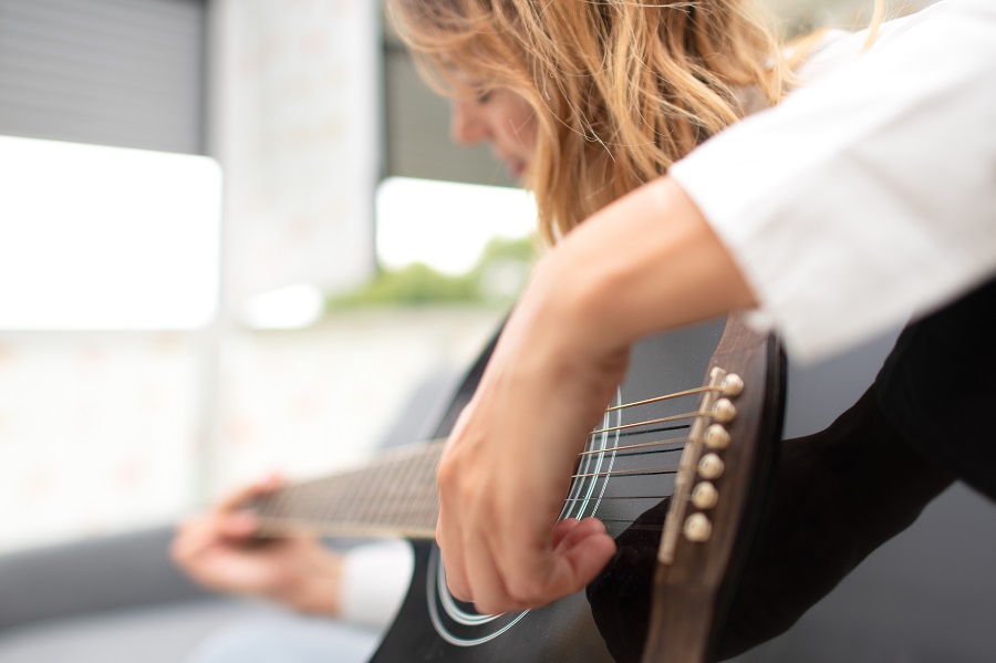 meilleures-guitares-gaucher