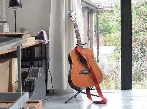 principaux-criteres-choisir-support-guitare