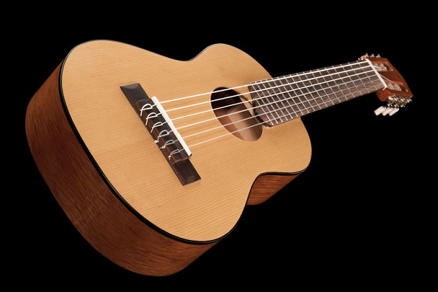 Guitarlele-Yamaha-GL1