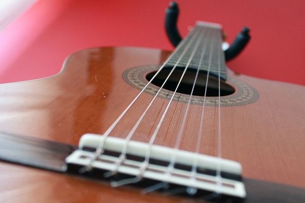 filage-corde-guitare-classique