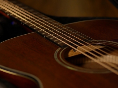meilleures-cordes-guitare-acoustique
