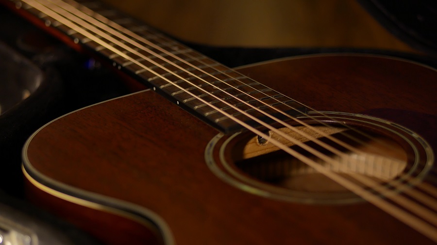 meilleures-cordes-guitare-acoustique