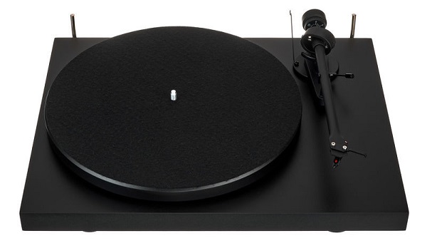 Pro-Ject-Debut-III