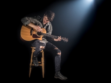 meilleurs-tabourets-guitariste