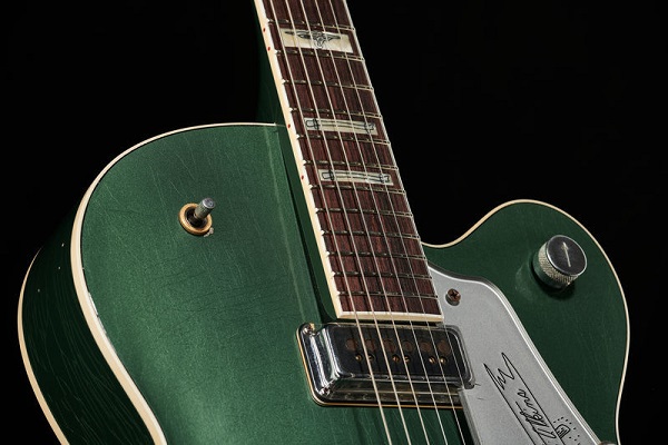 comment-accorder-guitare-jazz