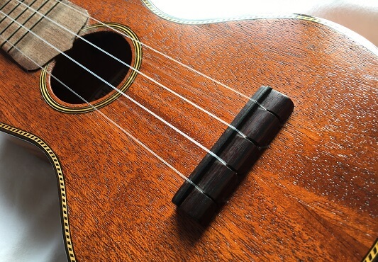 comment-accorder-ukulele-baryton
