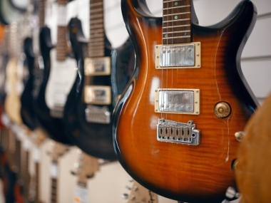 meilleures-guitares-electriques-metal
