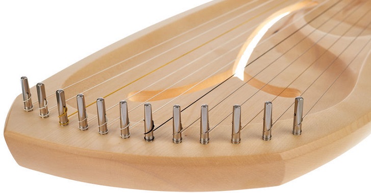 comment-choisir-nombre-cordes-lyre