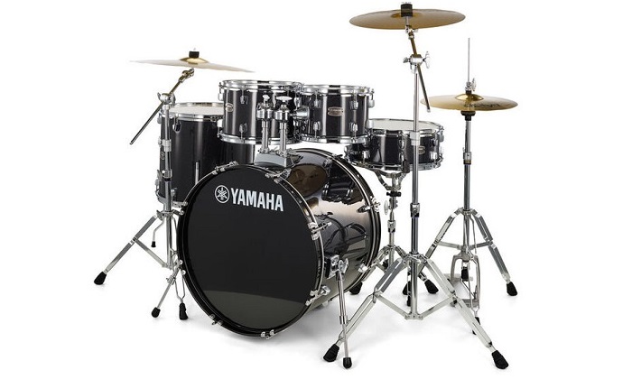Yamaha-Rydeen-Standard-Black-Glitter