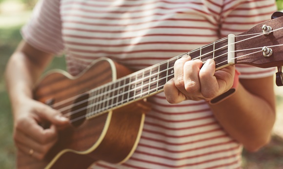comment-choisir-ukulele-tenor