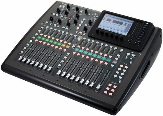 Behringer-X32-Compact