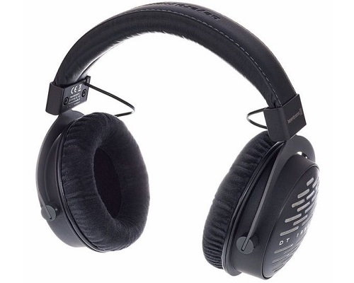 Beyerdynamic-DT-1990-Pro