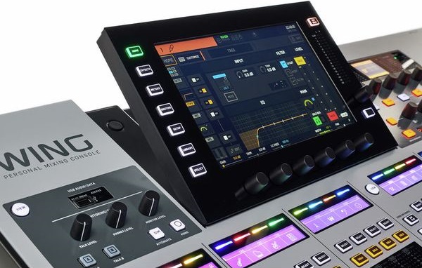 comment-choisir-table-mixage-Behringer