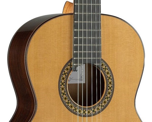 comment-choisir-guitare-Alhambra