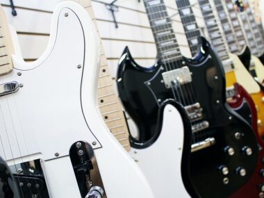 meilleures-guitares-electriques-pas-cheres
