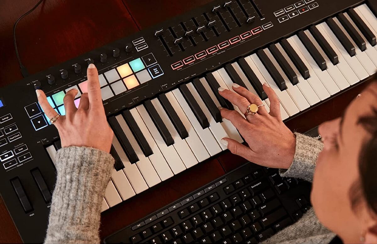 meilleurs-claviers-midi-49-touches