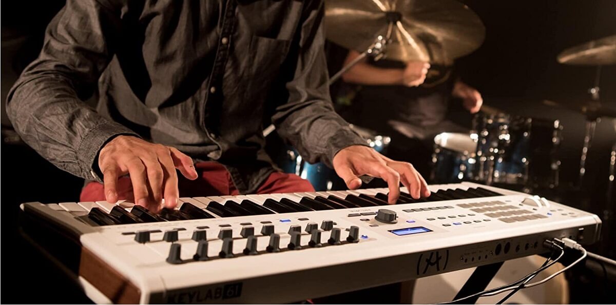 meilleurs-claviers-midi-61-touches