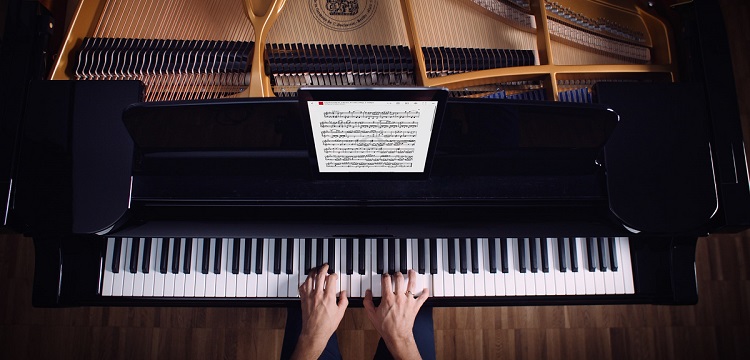 comment-choisir-cours-piano-ligne