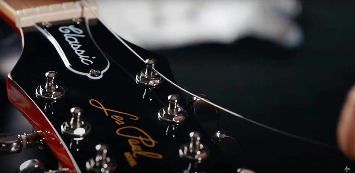 quand-changer-cordes-guitare