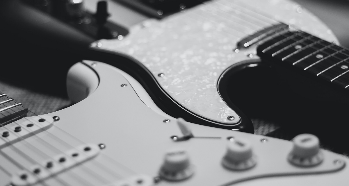 guitare-stratocaster-vs-telecaster