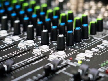 meilleures-tables-mixage-analogiques