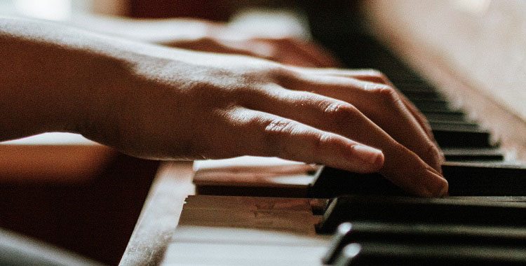 temps-requis-apprendre-jouer-piano