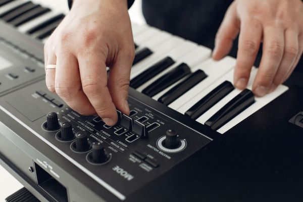 Choisir meilleur synthetiseur pas cher