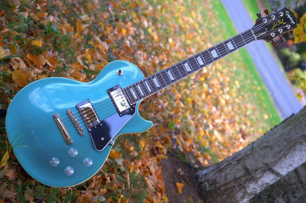 Meilleures guitares electriques bleues