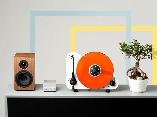 Platine vinyle verticale
