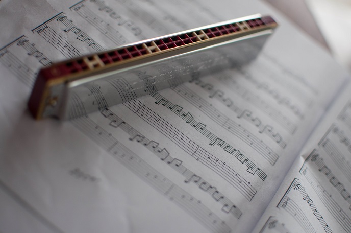 harmonica tremolo