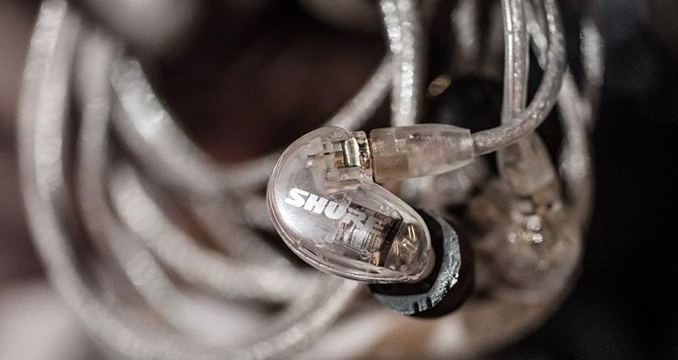 pourquoi-choisir-ecouteurs-intra-auriculaires