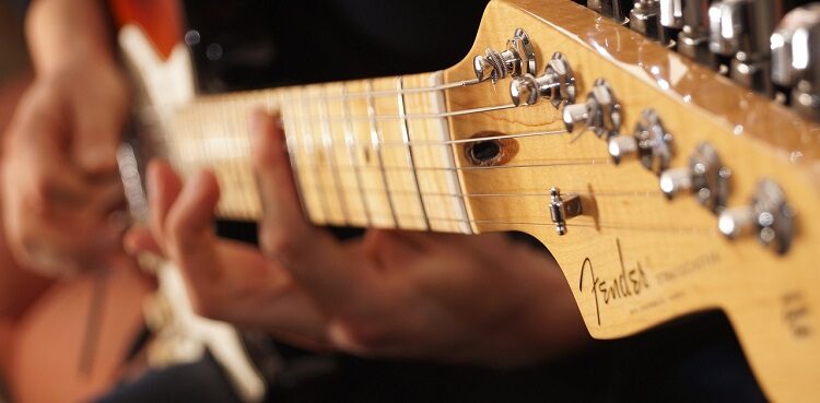 radius-manche-fender-stratocaster