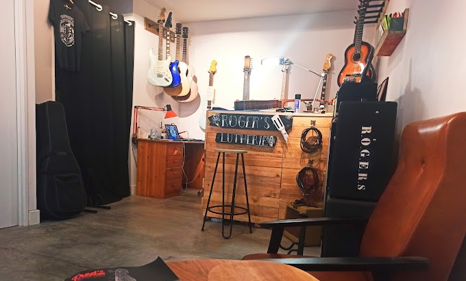Rogers-Lutherie-Montpellier