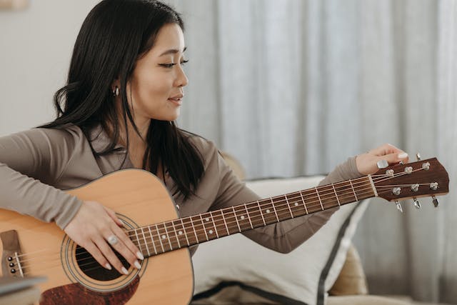Accordage cordes guitare classique acoustique
