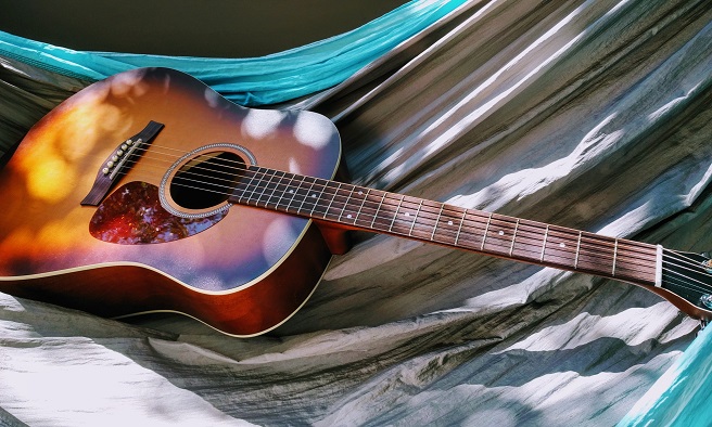 Avis guitare acoustique