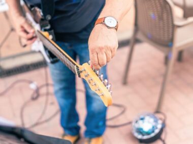 Comment accorder une guitare electrique