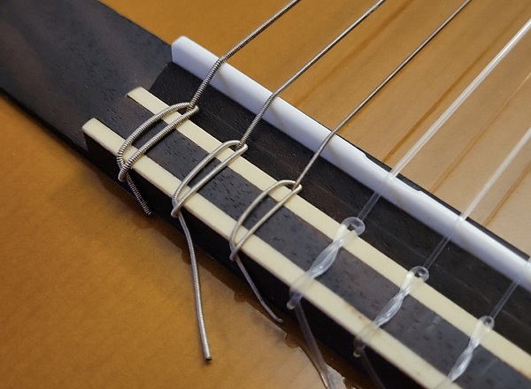 Excedents cordes guitare classique