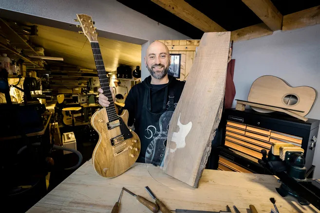 Luthier Clermont Ferrand Thomas Vallaude